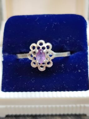 Vintage Sterling Silver Amethyst Ring